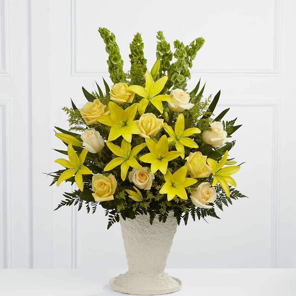Golden Memories Arrangement – Your Beautiful Flowers, Scranton PA