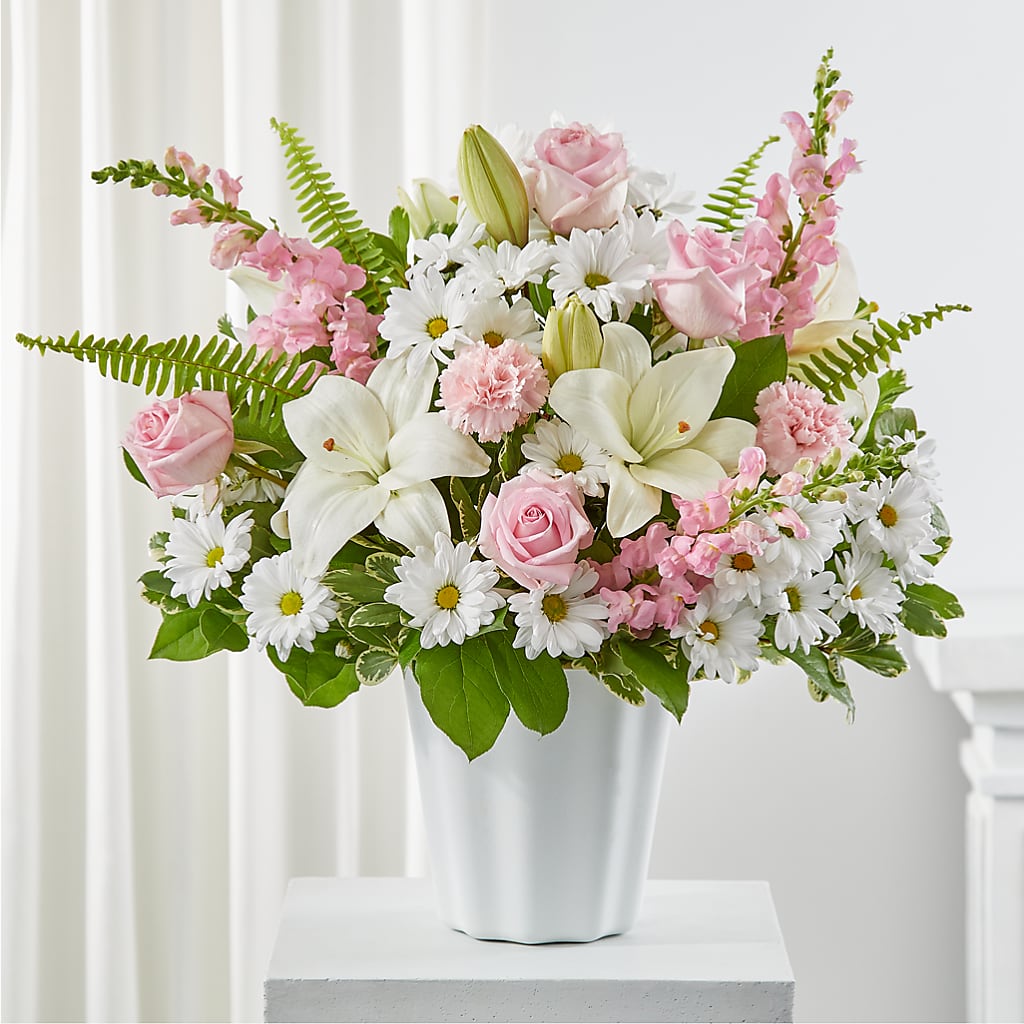 Soft Touch Tabletop Basket – Your Beautiful Flowers, Scranton PA