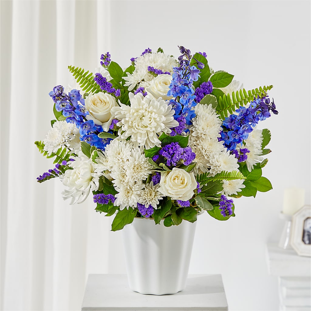 Hold Dear Tabletop Basket – Your Beautiful Flowers, Scranton PA