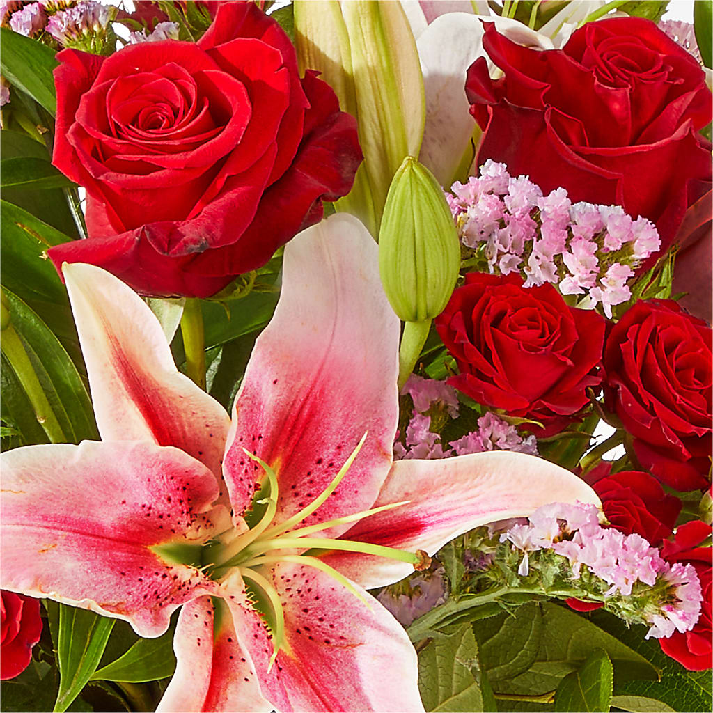 Hopeless Romantic Bouquet – Your Beautiful Flowers, Scranton PA