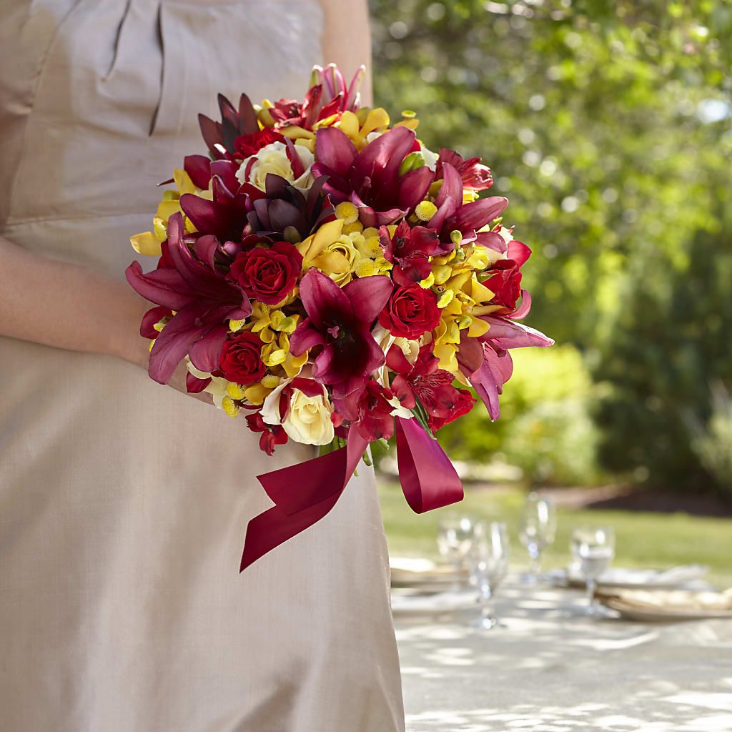 Sunningdale Bouquet – Your Beautiful Flowers, Scranton PA