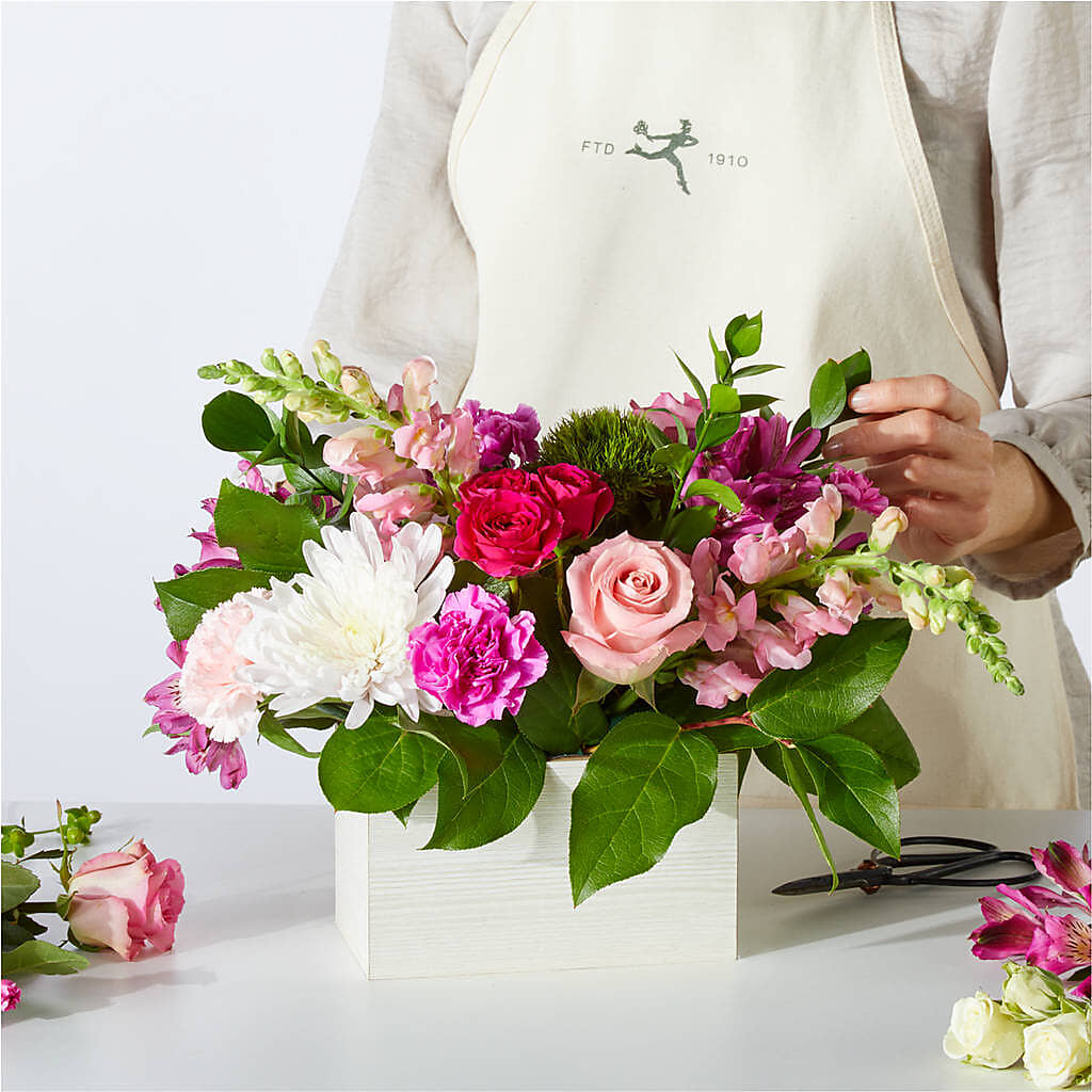 Sweetberry Box – A Florist Original –  Your Beautiful Flowers, Scranton PA
