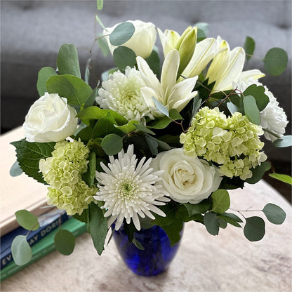 Snowy Dreams Bouquet –  Your Beautiful Flowers, Scranton PA