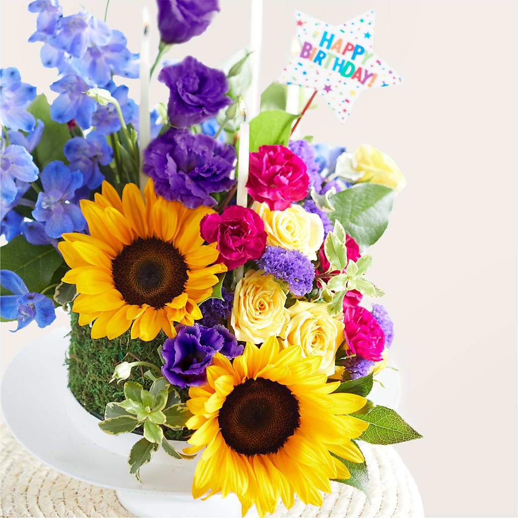 Star of the Day Floral Cake –  Your Beautiful Flowers, Scranton PA